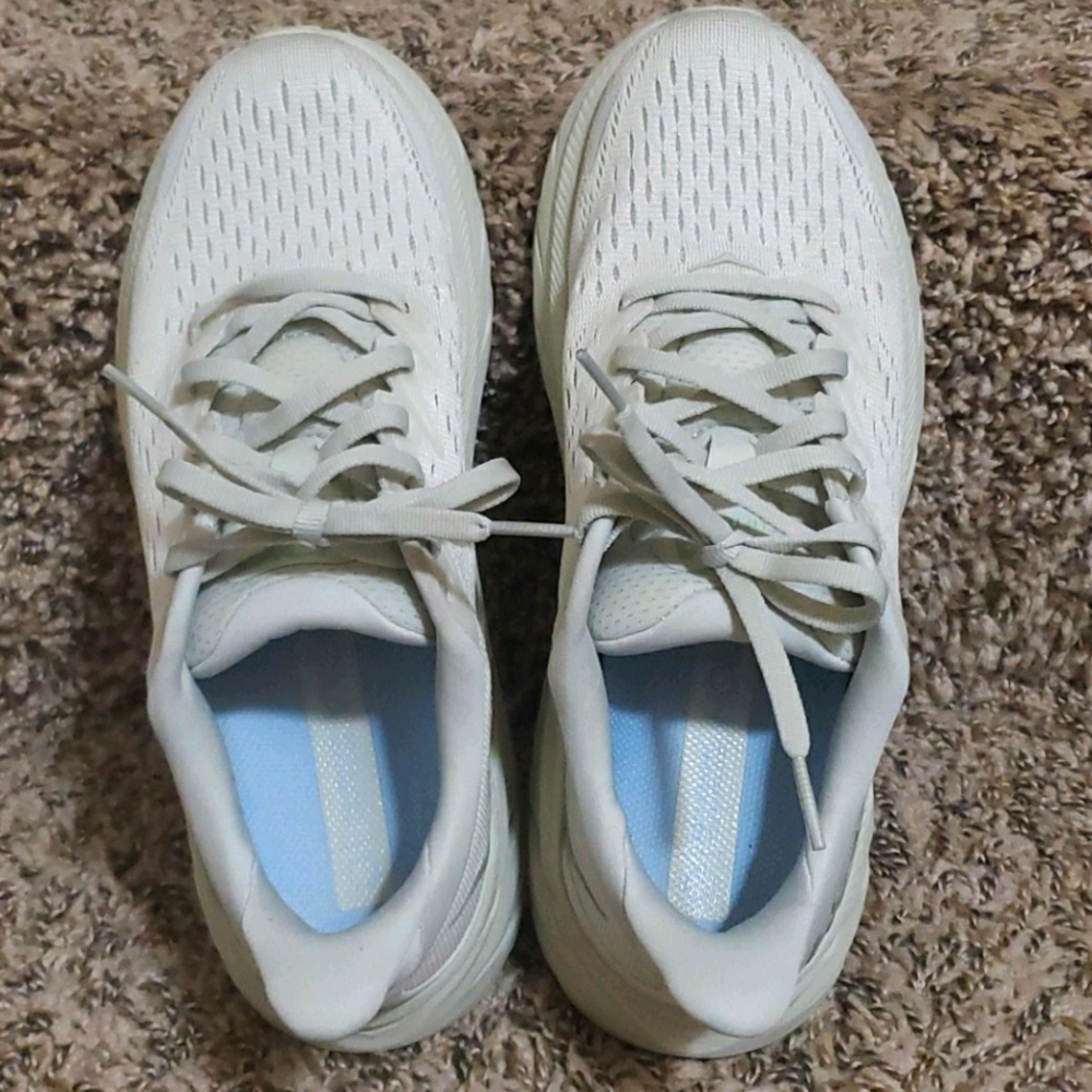 HOKA One One Clifton 8 - Size 6.5 - Smoke Green